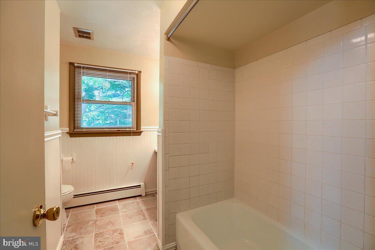 145 Mountainview Road Shermans Dale, PA 17090 - Photo 10 of 36 Hall bath