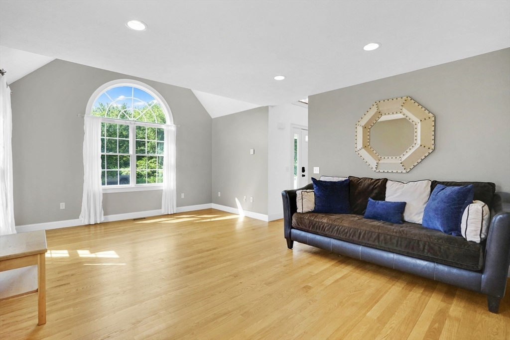 12 Macomber Road Monson, MA 01057 - Photo 8 of 42