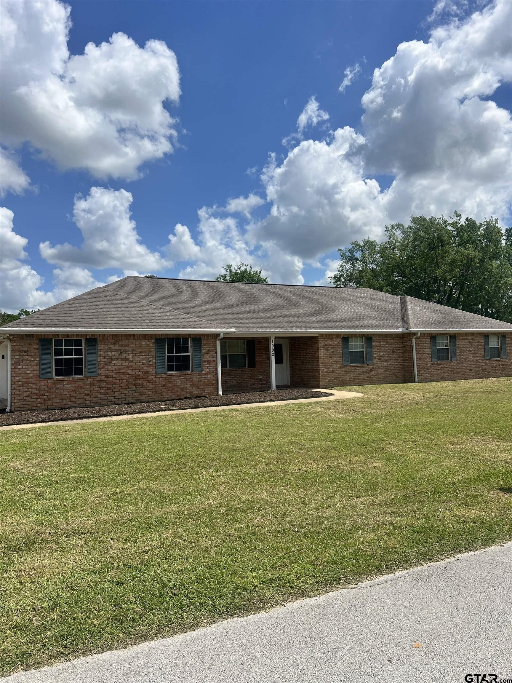 1002 South Boyd Street Lindale, TX 75771 - Photo 9 of 41