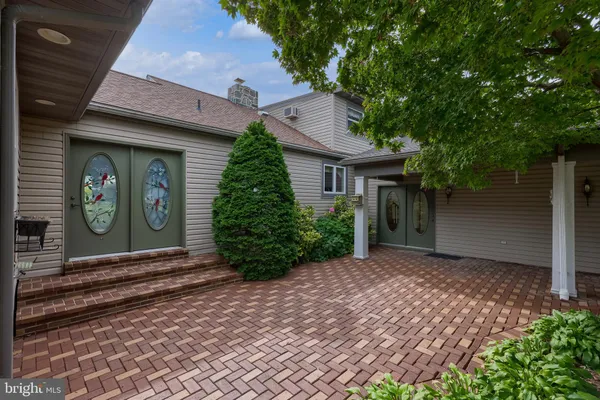 $549,999 | 210 Stevens Road, Stevens, PA 17578