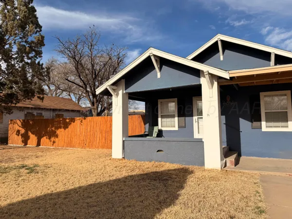 $100,000 | 204 Lawton Avenue, Hereford, TX 79045