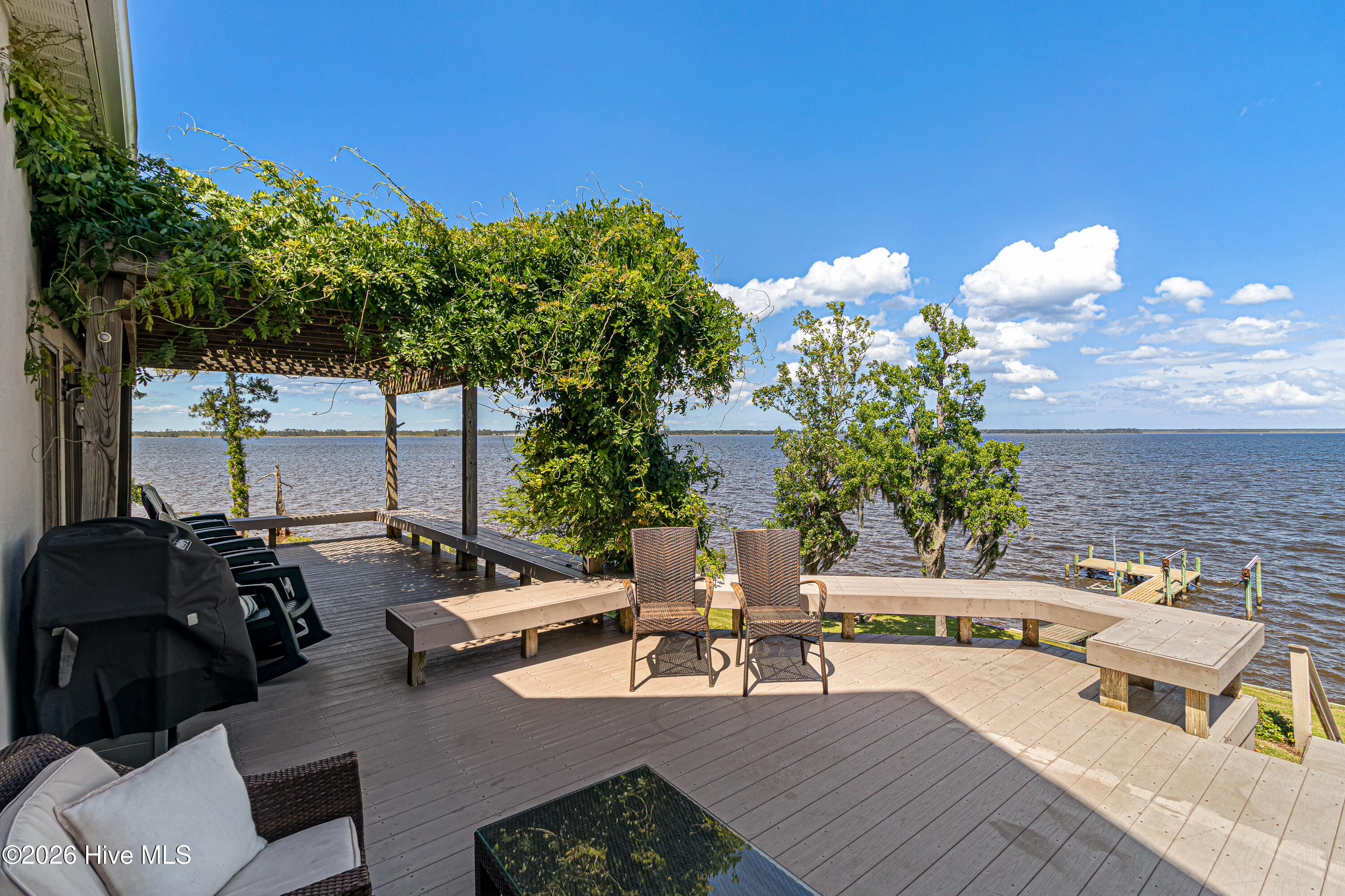 4100 North Rivershore Drive New Bern, NC 28560 - Photo 41 of 87 Expansive Waterfront Deck