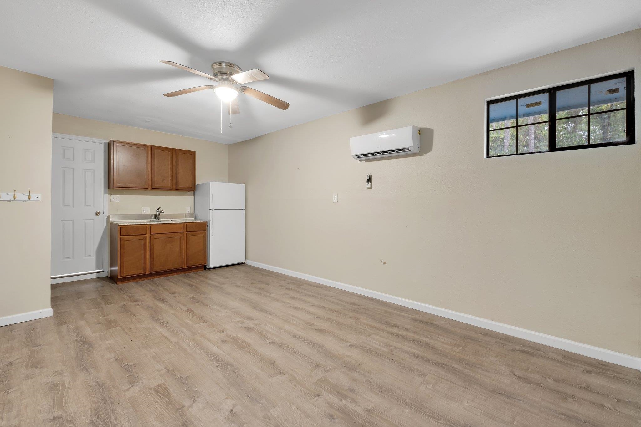 2438 Oak Ridge Road West Tallahassee, FL 32305 - Photo 4 of 27