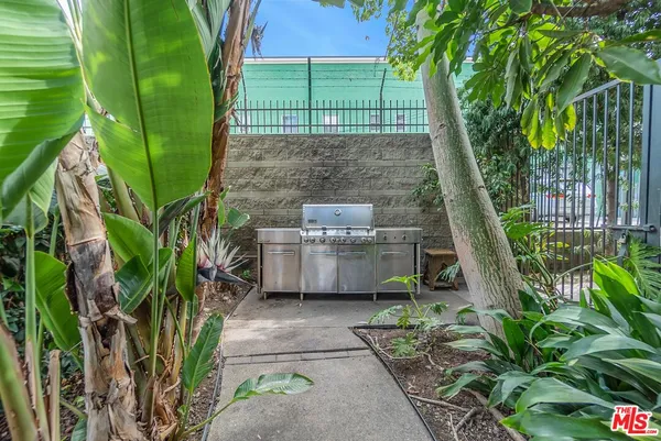 $440,000 | 420 San Pedro Street, Unit 509, Los Angeles, CA 90013