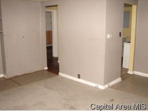 2733 Poplar Avenue Springfield, IL 62703 - Photo 2 of 10