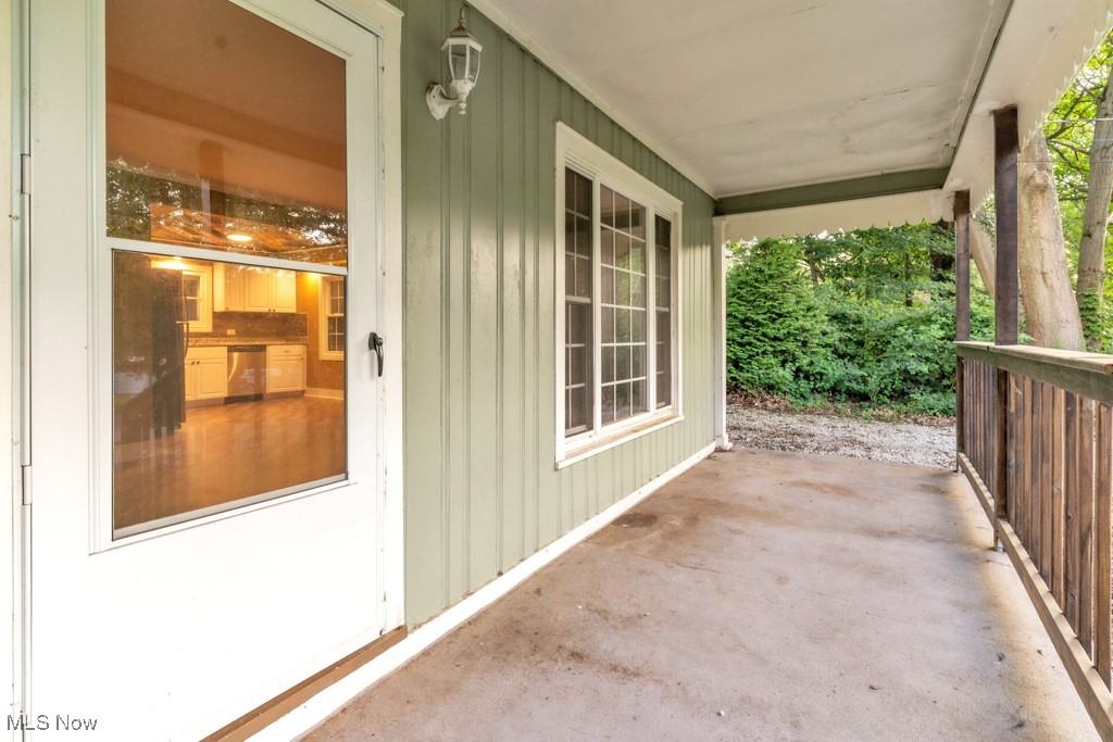 2968 Hayne Road Akron, OH 44312 - Photo 4 of 24
