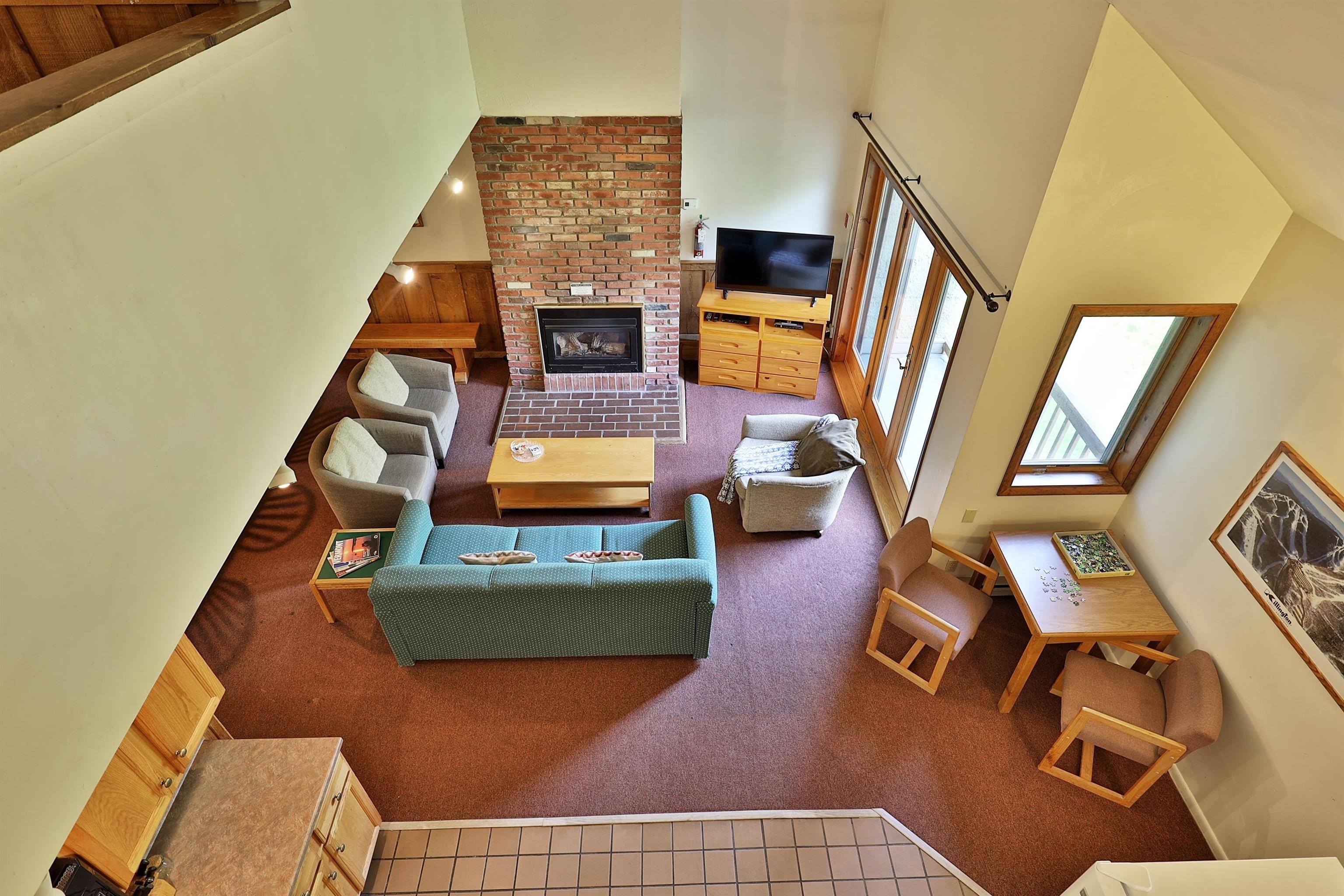 697 East Mountain Road, Unit A8 Killington, VT 05751 - Photo 16 of 35 Gallery Image 16
