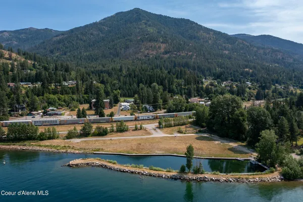 $995,000 | Lot 2 Mill Harbor Lane, Hope, ID 83836
