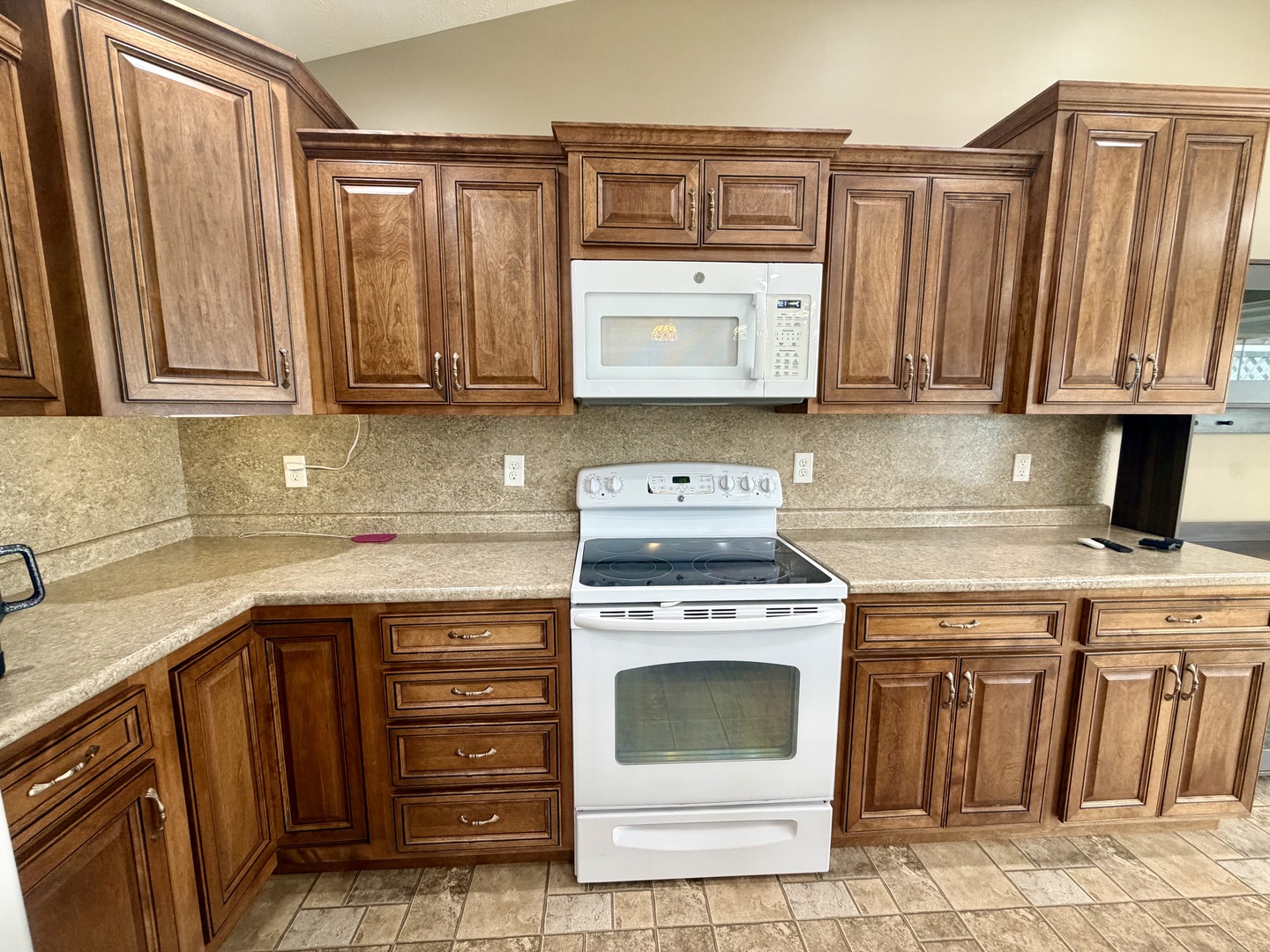 171 Cassidy Road Normal, IL 61761 - Photo 2 of 26 Gallery Image 2