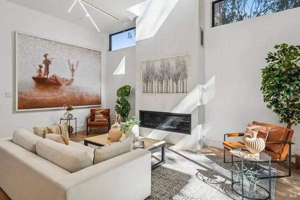 $3,995,000 | 93 Magnolia Avenue, Larkspur, CA 94939