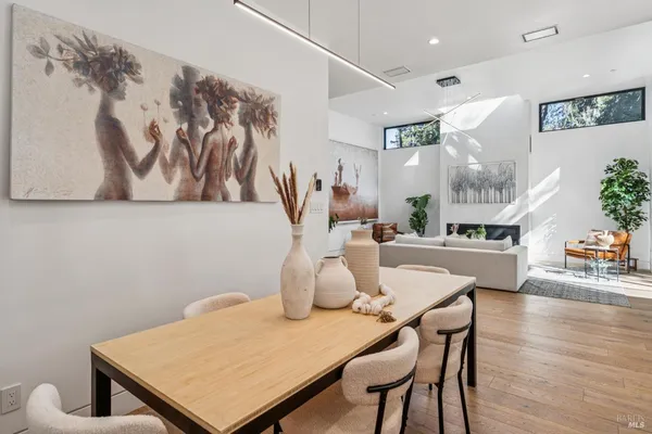 $3,995,000 | 93 Magnolia Avenue, Larkspur, CA 94939