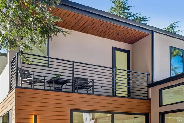 $3,995,000 | 93 Magnolia Avenue, Larkspur, CA 94939