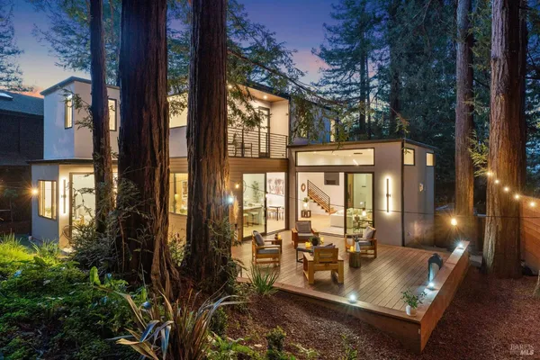 $3,995,000 | 93 Magnolia Avenue, Larkspur, CA 94939