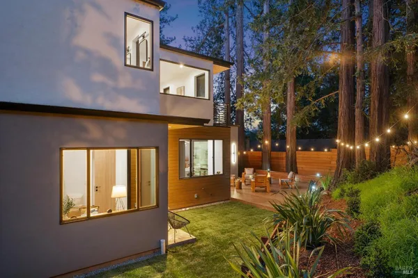 $3,995,000 | 93 Magnolia Avenue, Larkspur, CA 94939