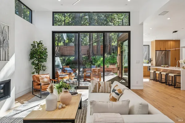 $3,995,000 | 93 Magnolia Avenue, Larkspur, CA 94939
