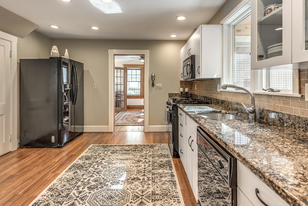 6 Berkeley Street Reading, MA 01867 - Photo 18 of 30