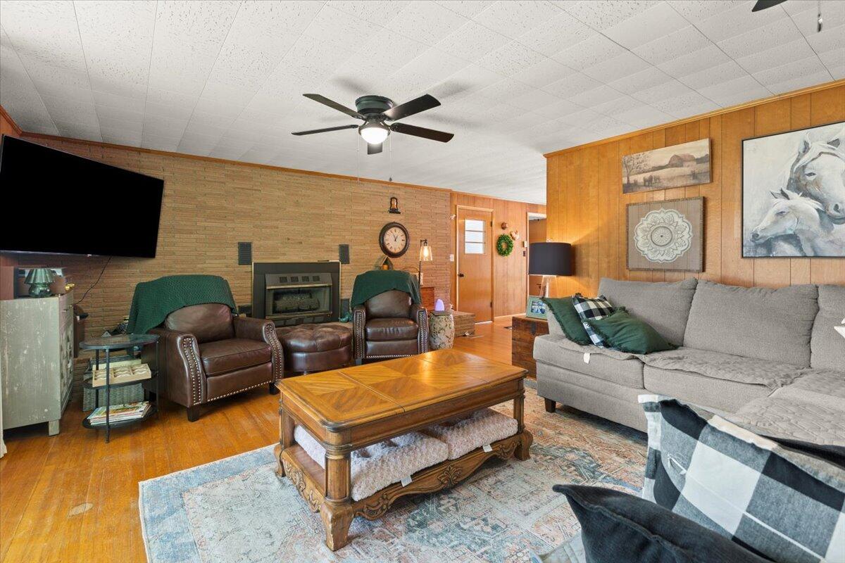 1186 East Reed Road LaFayette, GA 30728 - Photo 3 of 40 03-IMG_8369
