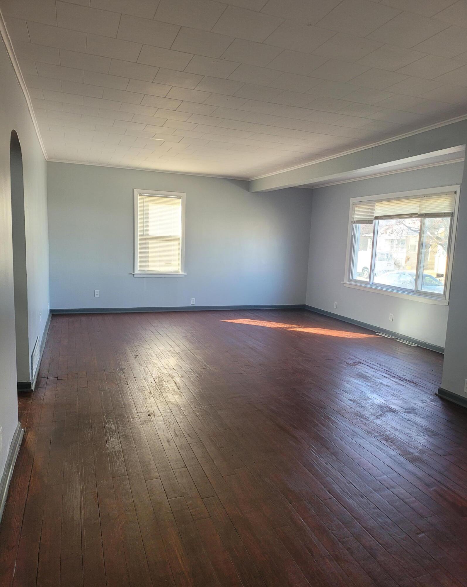 2734 Cleveland Street Hammond, IN 46323 - Photo 5 of 28 1594x2000