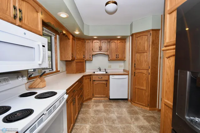 $235,000 | 1121 15 1/2 Street North, Moorhead, MN 56560