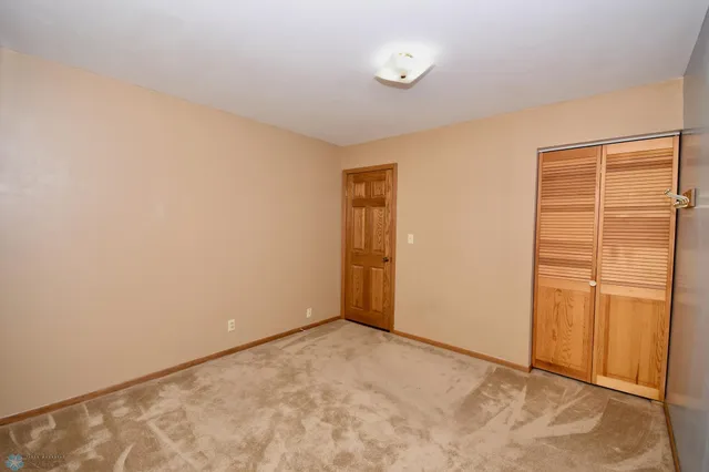 $235,000 | 1121 15 1/2 Street North, Moorhead, MN 56560