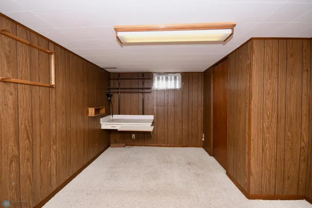 $235,000 | 1121 15 1/2 Street North, Moorhead, MN 56560