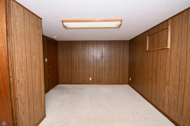 $235,000 | 1121 15 1/2 Street North, Moorhead, MN 56560