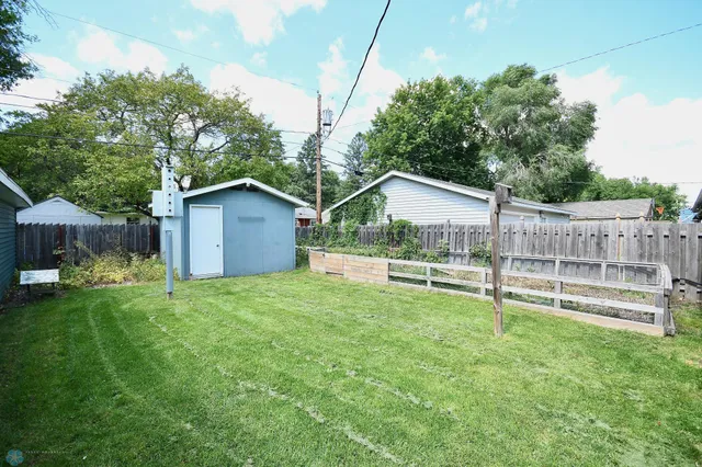 $235,000 | 1121 15 1/2 Street North, Moorhead, MN 56560