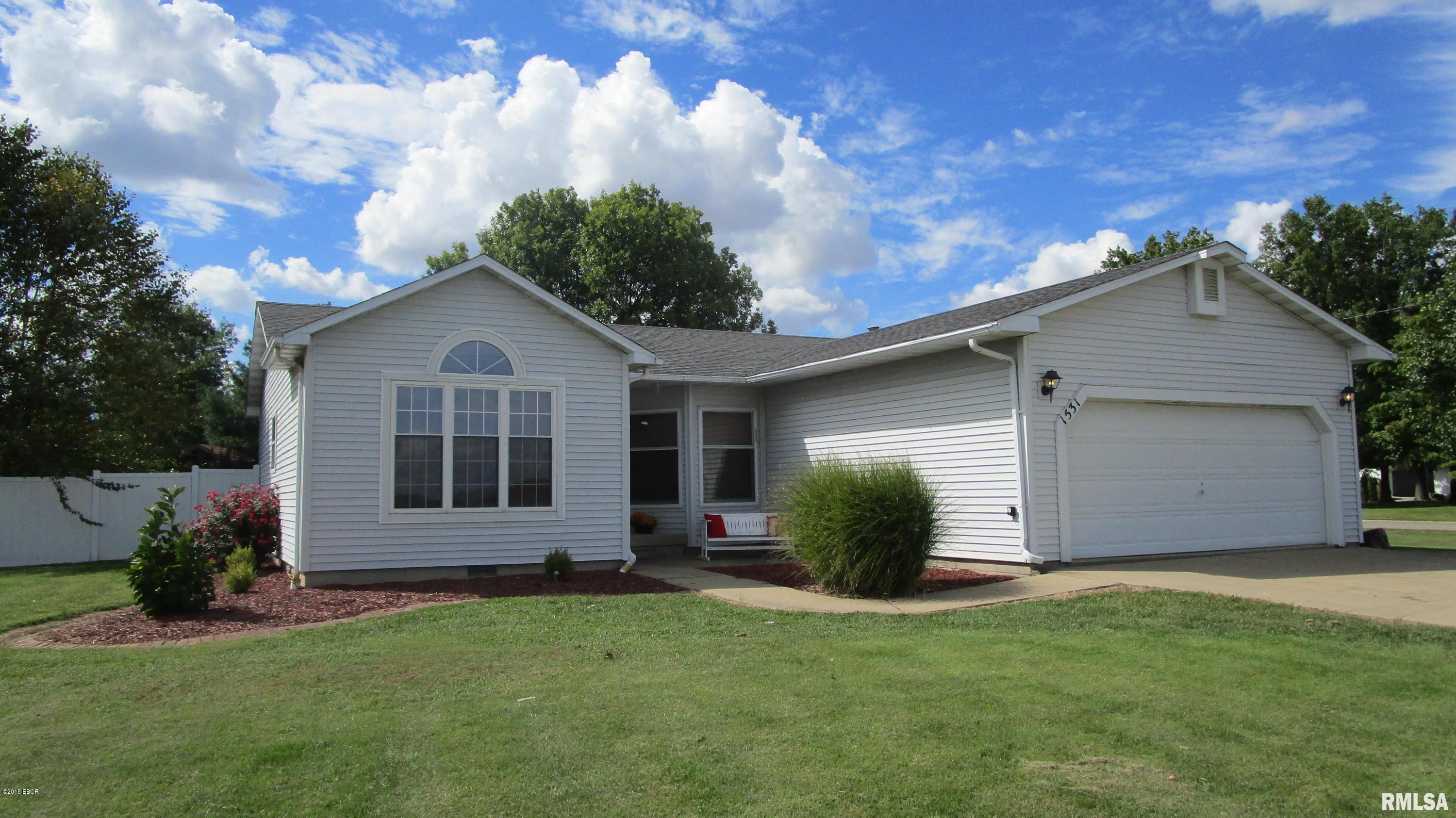 1531 North Olive Road Flora, IL 62839 - Photo 1 of 50 Gallery Image 1