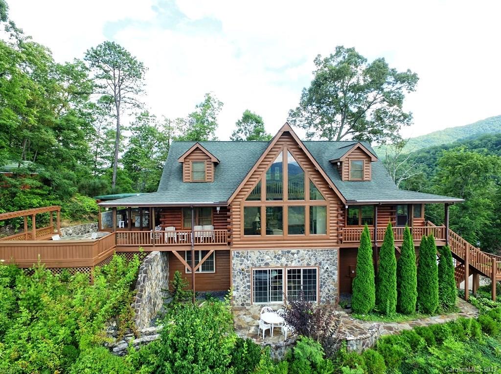 625 Skyview Road Whittier, NC 28789 - Photo 1 of 24 Gallery Image 1