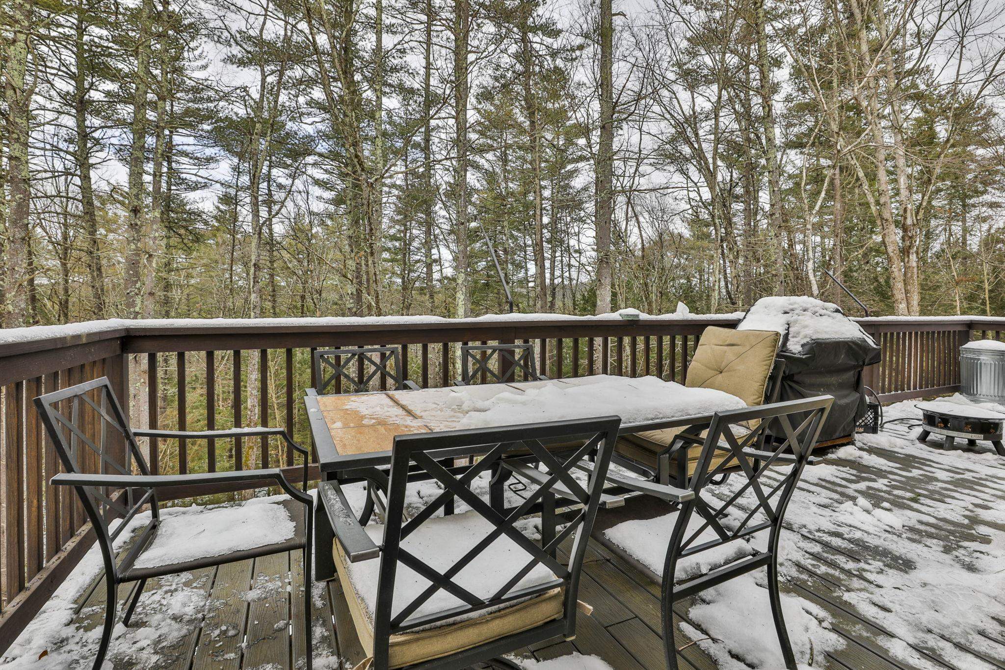 38 Old Manchester Road Amherst, NH 03031 - Photo 11 of 53