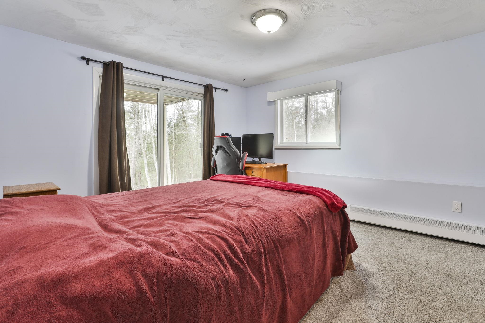 38 Old Manchester Road Amherst, NH 03031 - Photo 35 of 53