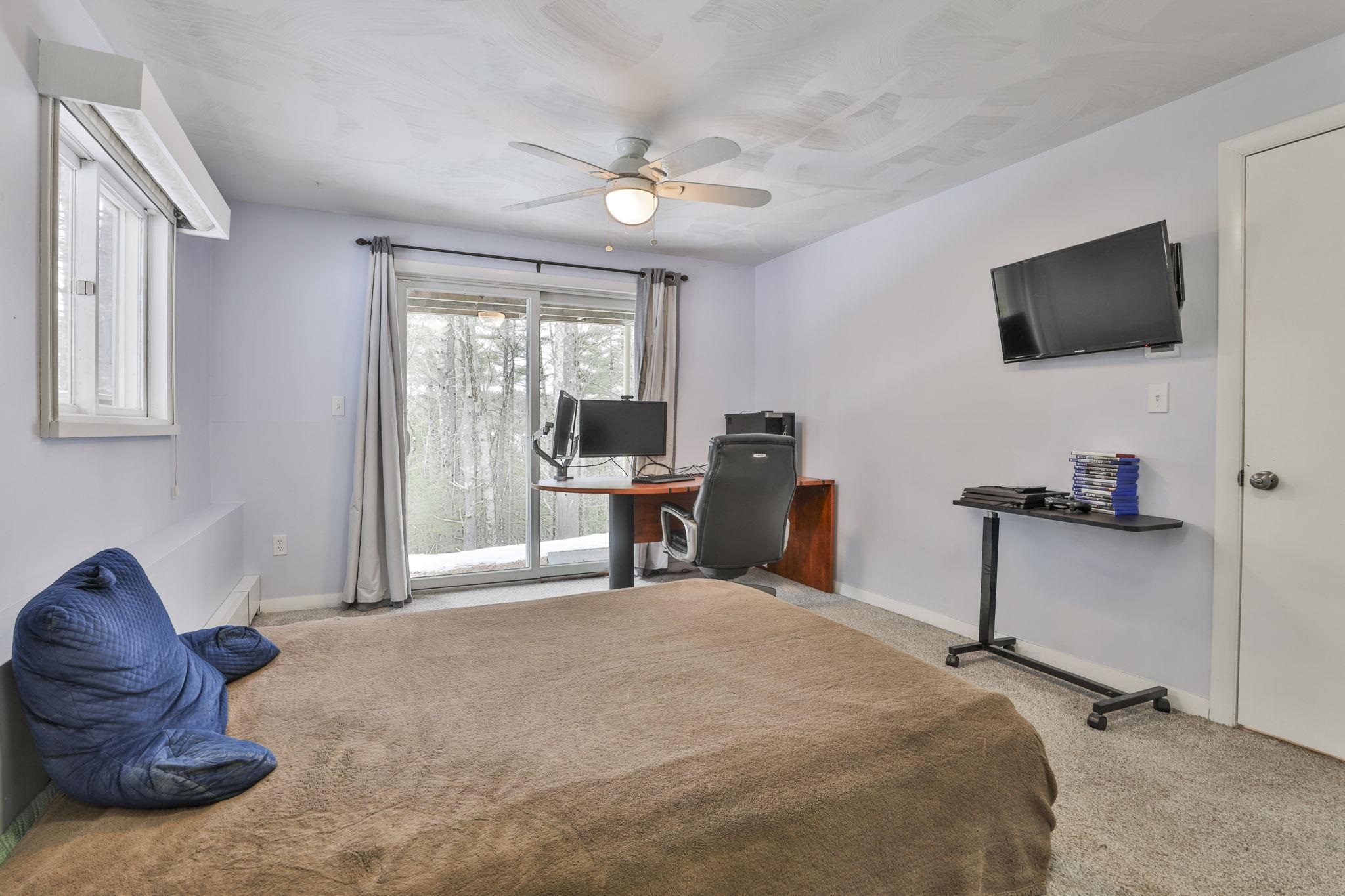 38 Old Manchester Road Amherst, NH 03031 - Photo 37 of 53