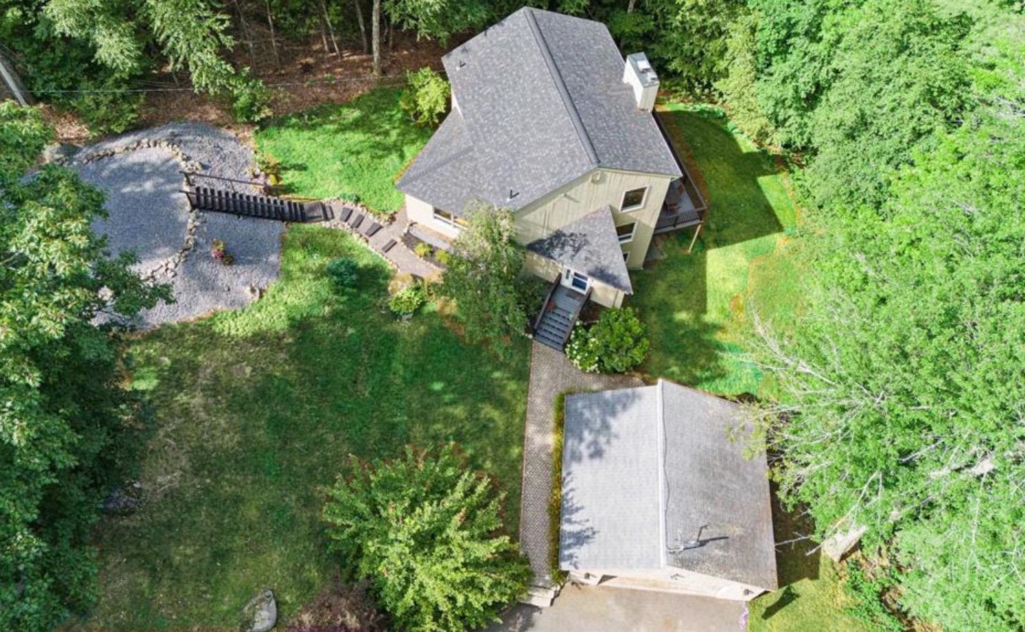 38 Old Manchester Road Amherst, NH 03031 - Photo 42 of 53