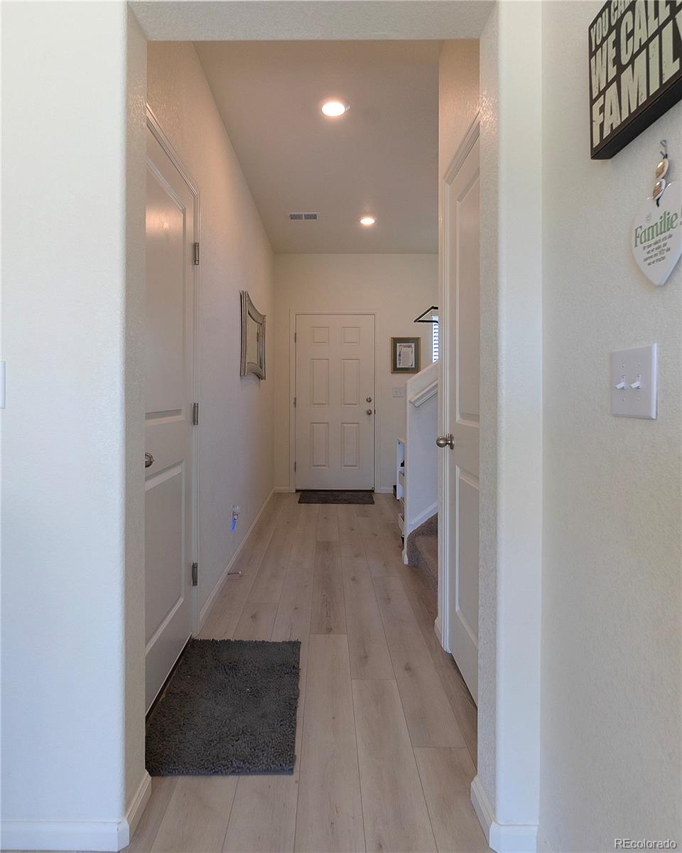 352 Maple Street Bennett, CO 80102 - Photo 6 of 24 Gallery Image 6