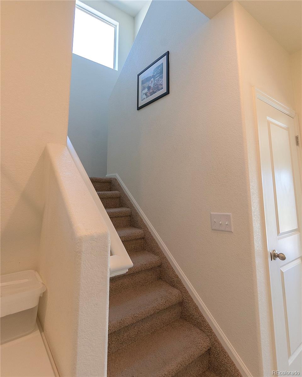 352 Maple Street Bennett, CO 80102 - Photo 10 of 24 Gallery Image 10