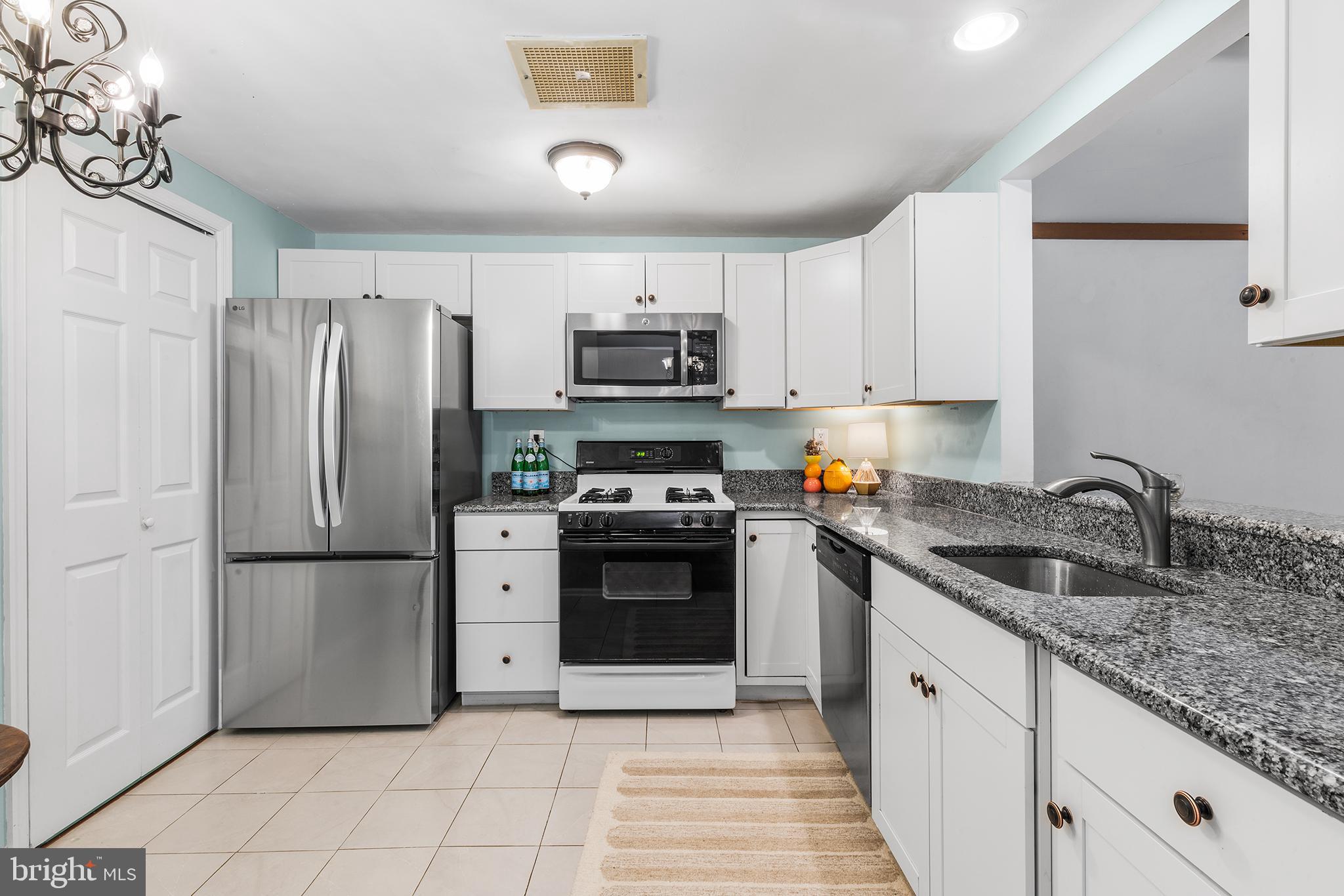403 Mountainview Drive, Unit 403 Chesterbrook, PA 19087 - Photo 15 of 26