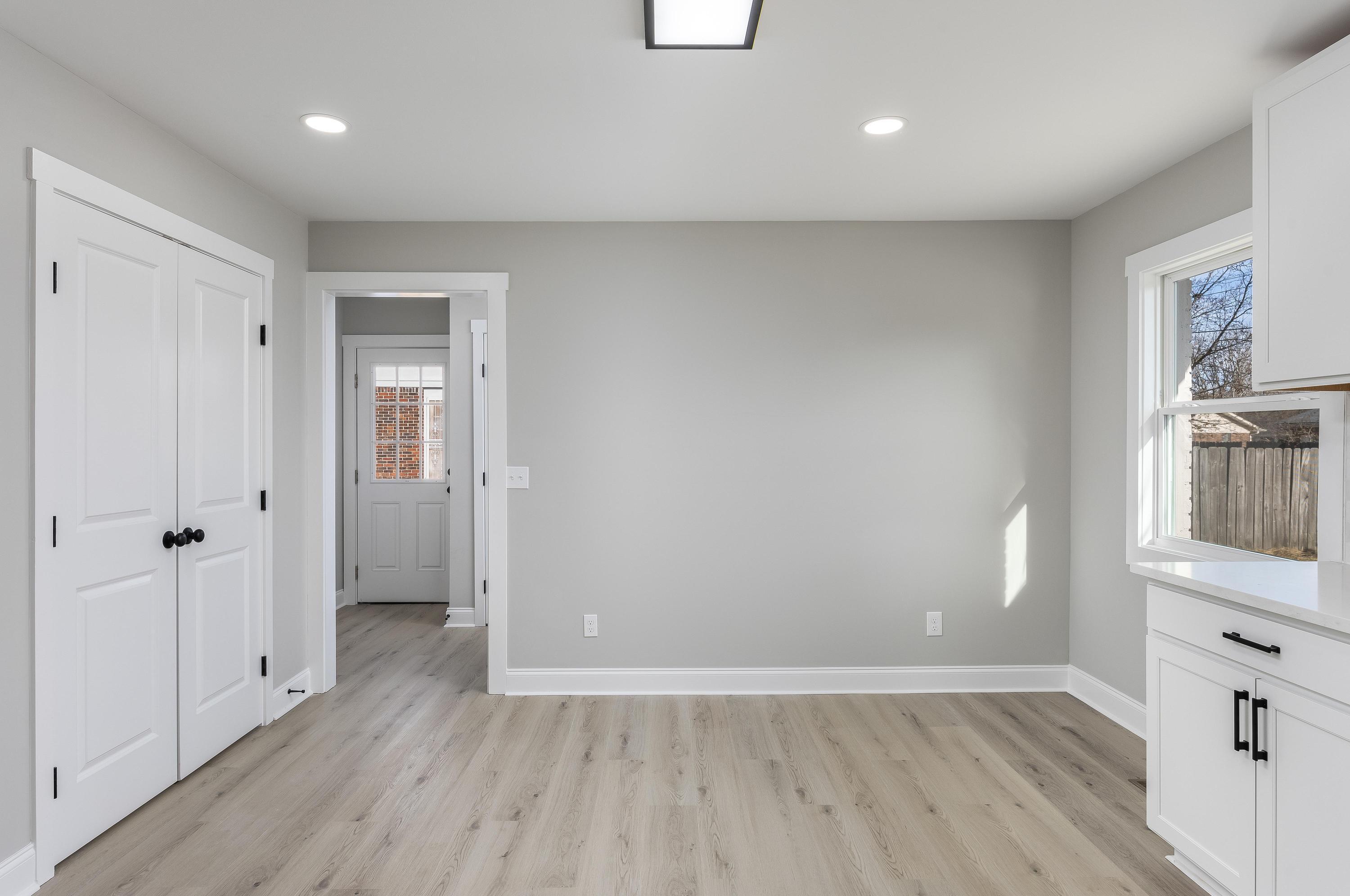 7316 Midfield Drive Chattanooga, TN 37421 - Photo 18 of 37 2025_12_December_7316_Midfield_Dr_0021