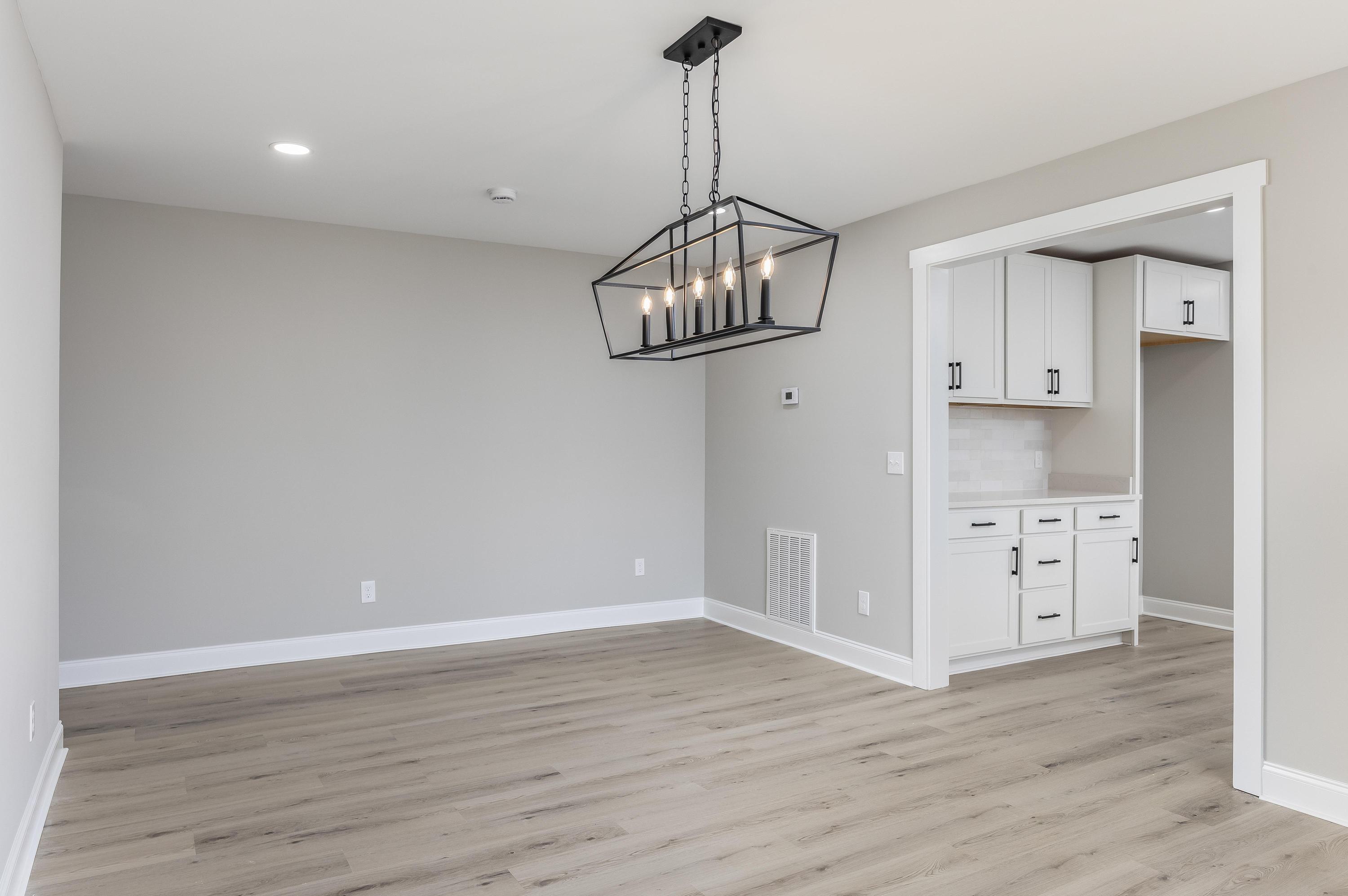 7316 Midfield Drive Chattanooga, TN 37421 - Photo 20 of 37 2025_12_December_7316_Midfield_Dr_0017