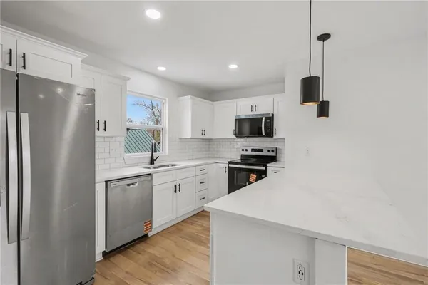 $525,000 | 4206 Pearl Street, Kansas City, KS 66103