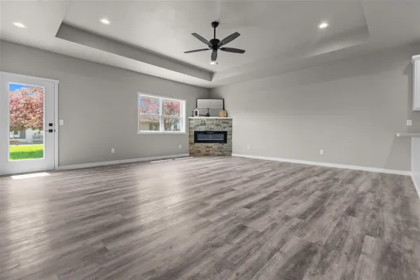 $329,900 | 409 Founders Way, Little Chute, WI 54140