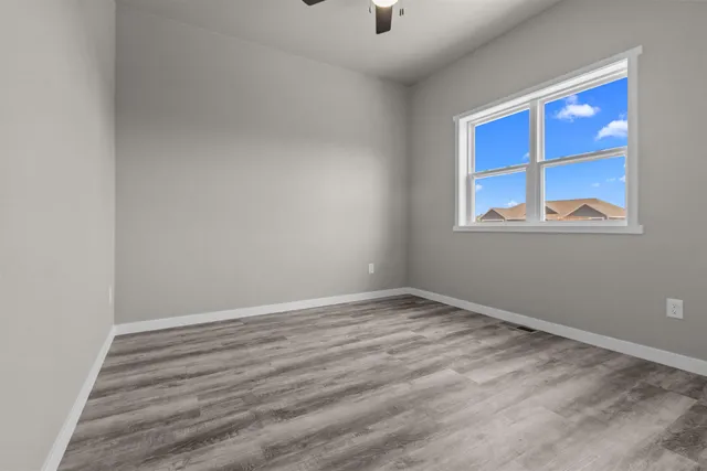 $329,900 | 409 Founders Way, Little Chute, WI 54140