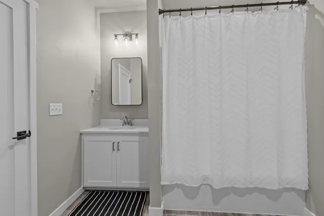 $329,900 | 409 Founders Way, Little Chute, WI 54140