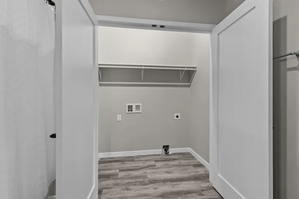 $329,900 | 409 Founders Way, Little Chute, WI 54140