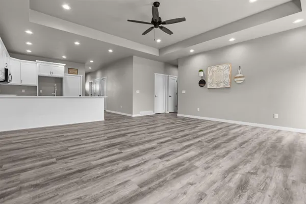 $329,900 | 409 Founders Way, Little Chute, WI 54140