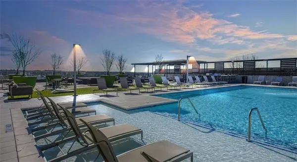 $2,050 | 6050 Roswell Road Northeast, Unit 219, Sandy Springs, GA 30328