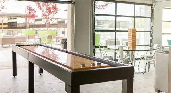 $2,050 | 6050 Roswell Road Northeast, Unit 219, Sandy Springs, GA 30328