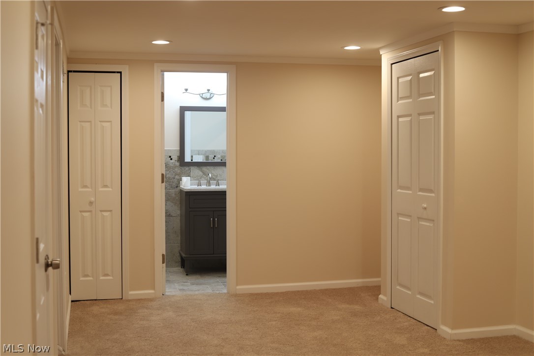 3003 Keswick Road Cleveland, OH 44120 - Photo 9 of 25