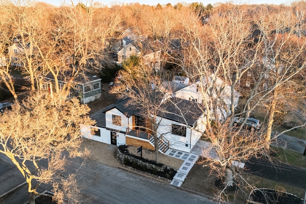 1 Knollwood Road Marblehead, MA 01945 - Photo 4 of 24