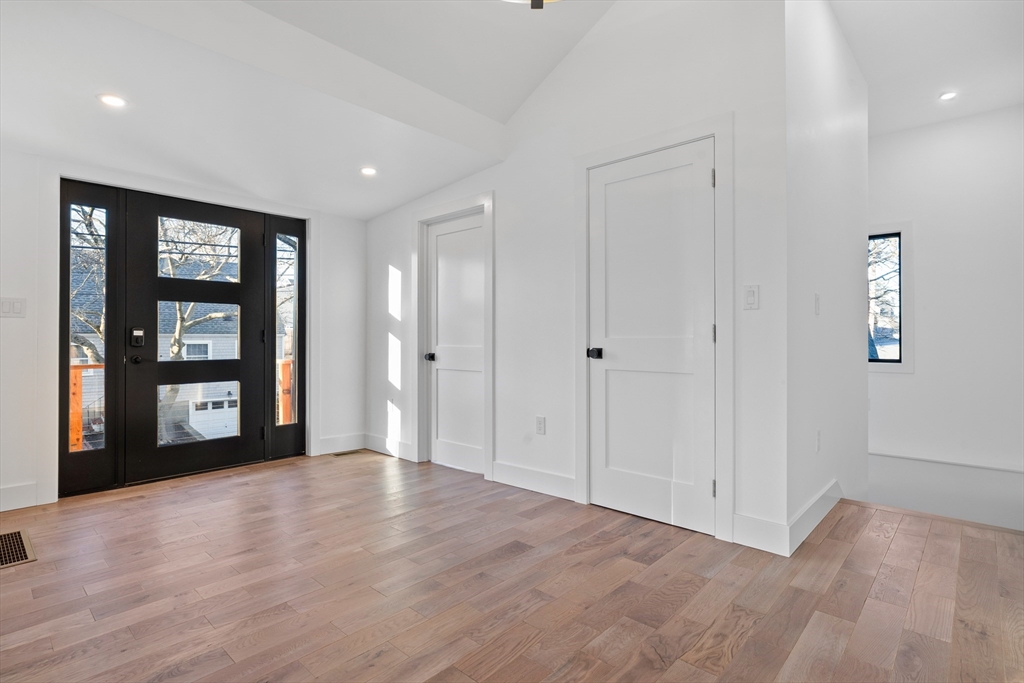 1 Knollwood Road Marblehead, MA 01945 - Photo 5 of 24 an empty room with windows and closet