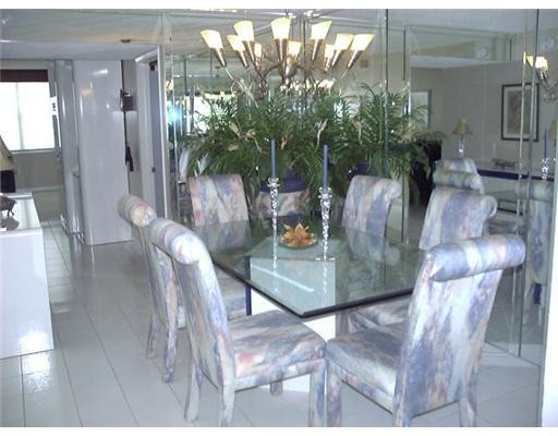16300 Golf Club Road, Unit 310 Weston, FL 33326 - Photo 4 of 14 Dining Room